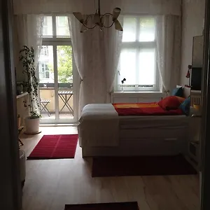 appartement-am-tegeler-see.find-berlin-hotels.com/